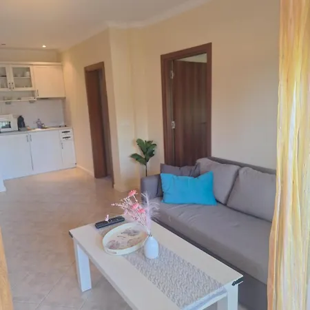 Santa Marina Apartaments- Karina 1 Apartahotel